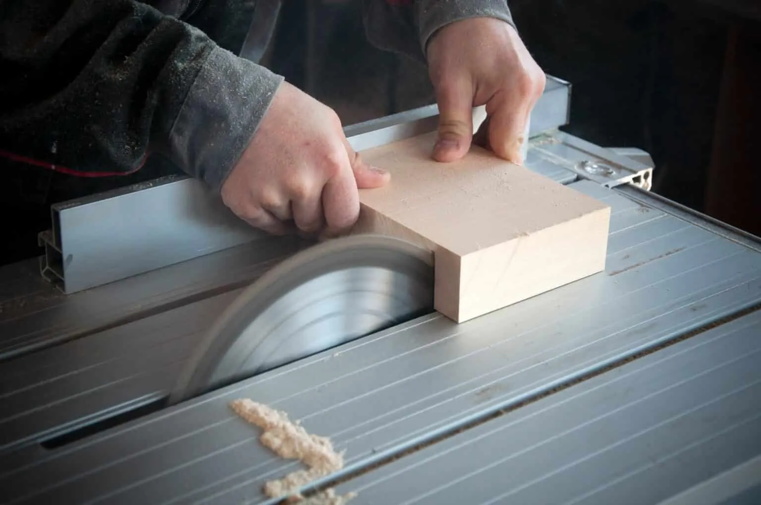 Saw Blade Sharpening Near Me in the USA Power Tool Hunter Saw Blade Sharpening Near Me in the USA Power Tool Hunter
