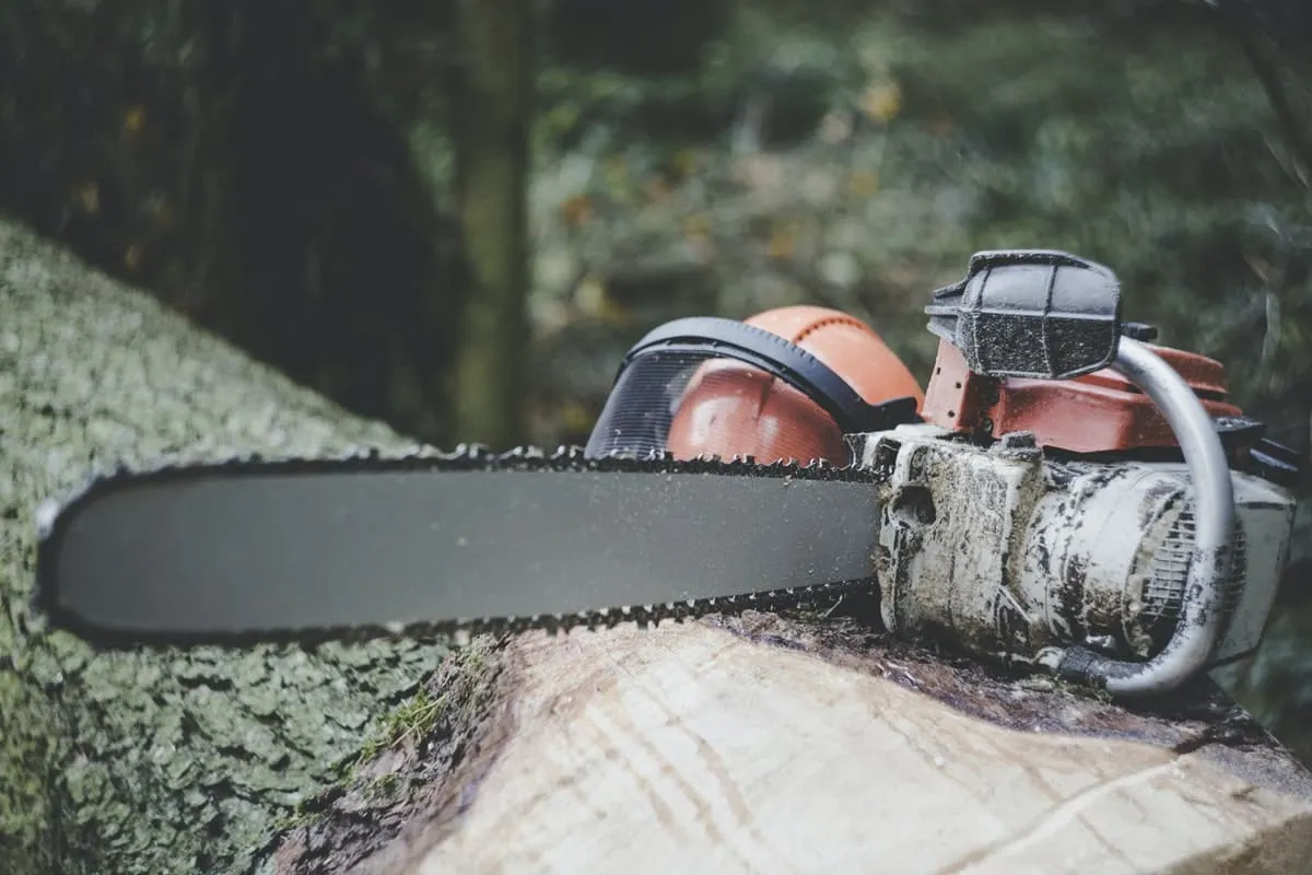 stihl farm boss vs husqvarna rancher